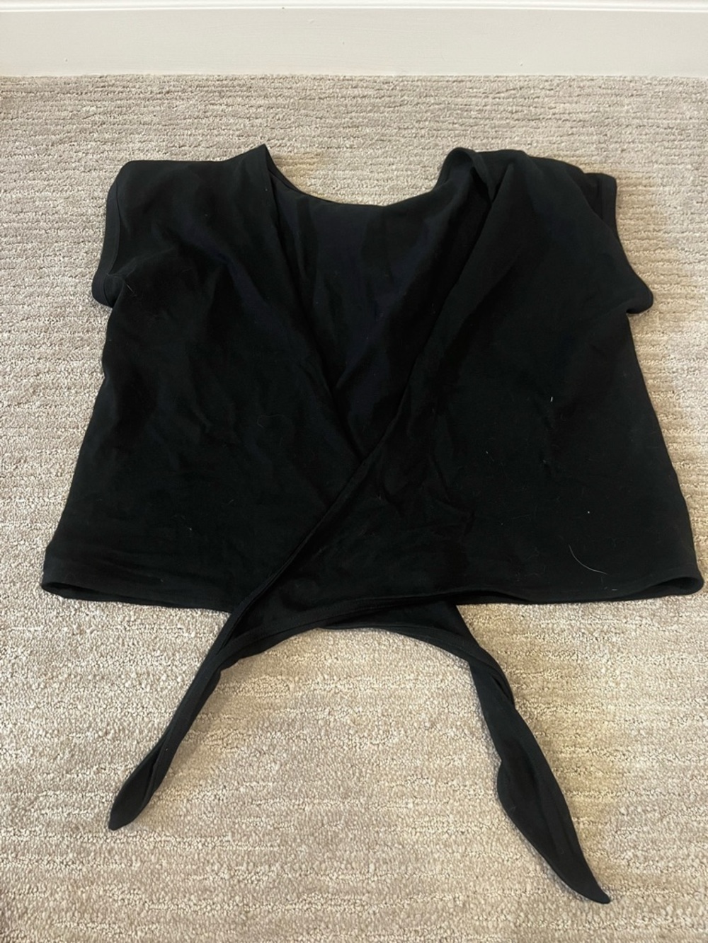 Aritzia Black Short Sleeve Tie-Back Tee